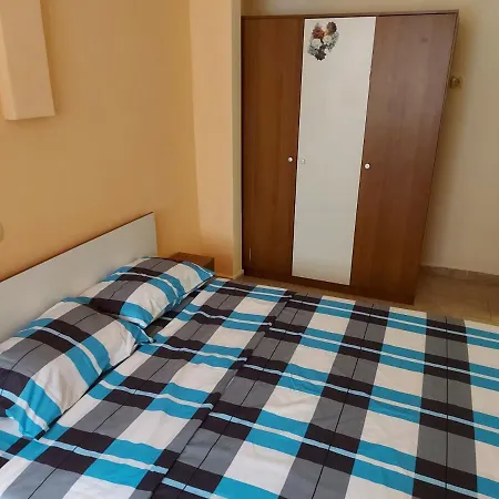 Къща За Гости Ана Иванова Pensjonat *